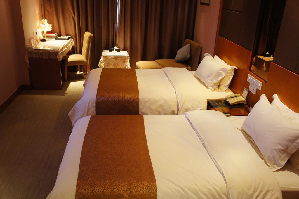 Oriental Hotel Tong Xiang Csiahszin Kültér fotó