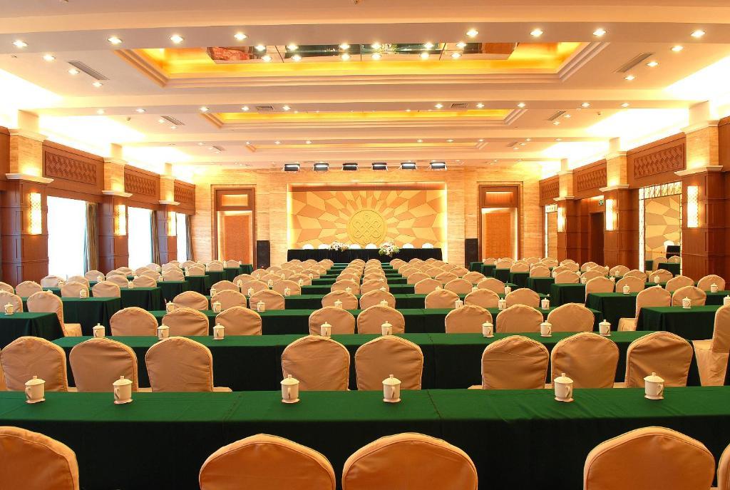 Oriental Hotel Tong Xiang Csiahszin Kültér fotó
