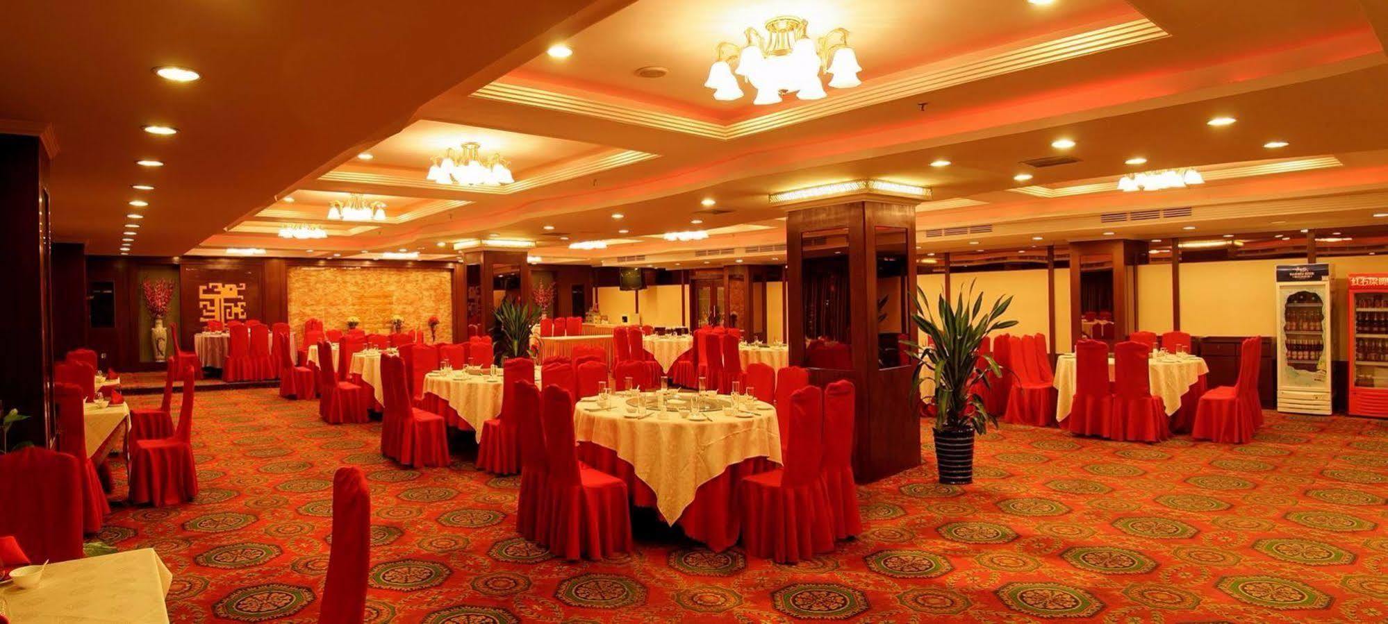 Oriental Hotel Tong Xiang Csiahszin Kültér fotó
